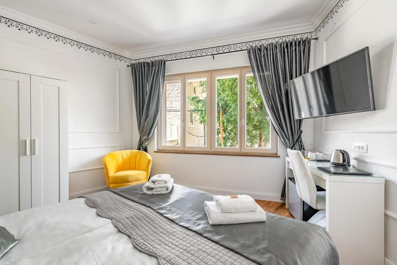 Galeria Valeria Seaside Downtown - Mag Quaint & Elegant Boutique Hotels Split 4*,