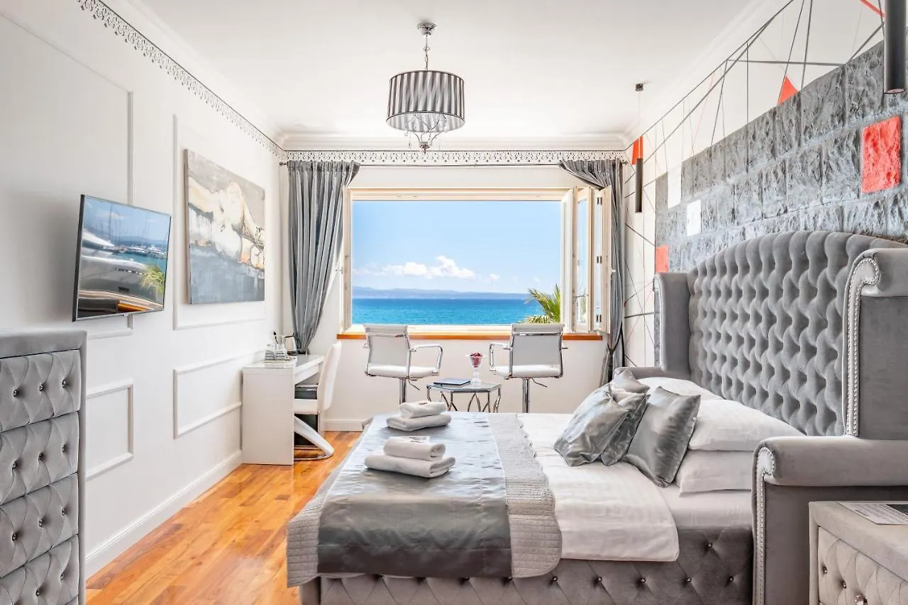 Galeria Valeria Seaside Downtown - Mag Quaint & Elegant Boutique Hotels Split