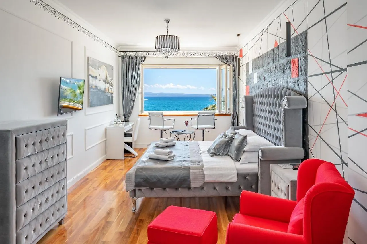 Galeria Valeria Seaside Downtown - Mag Quaint & Elegant Boutique Hotels Split