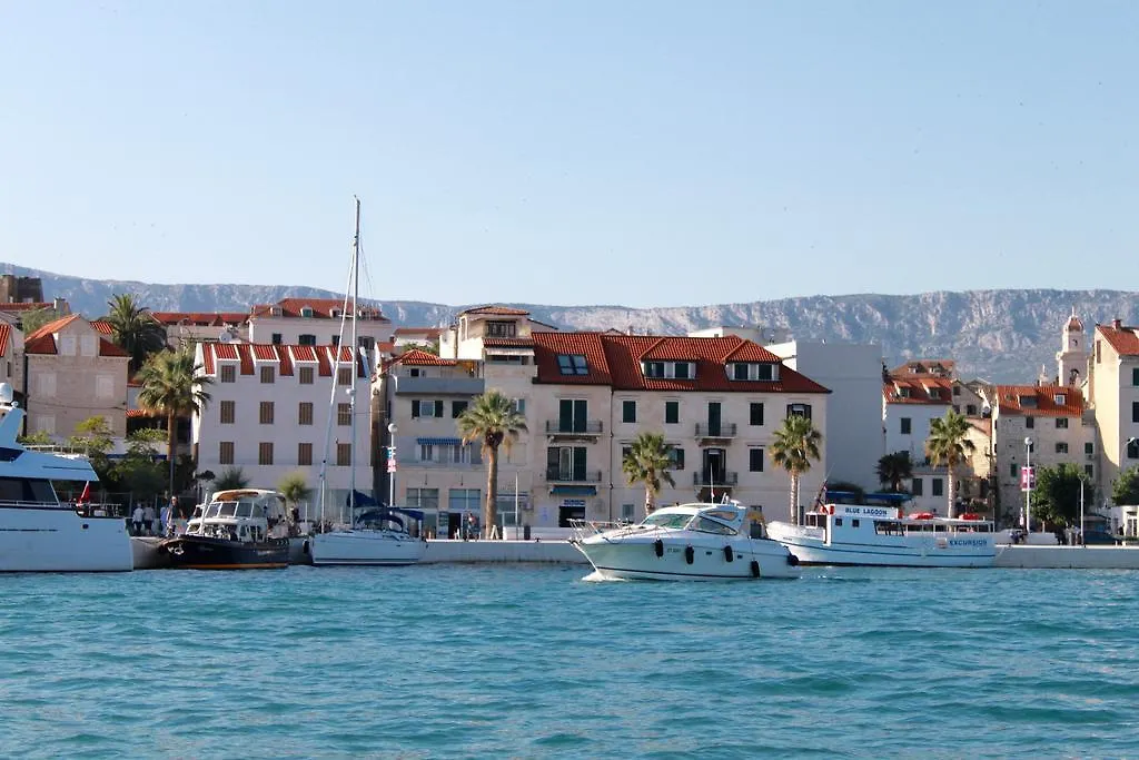 Galeria Valeria Seaside Downtown - Mag Quaint & Elegant Boutique Hotels Split