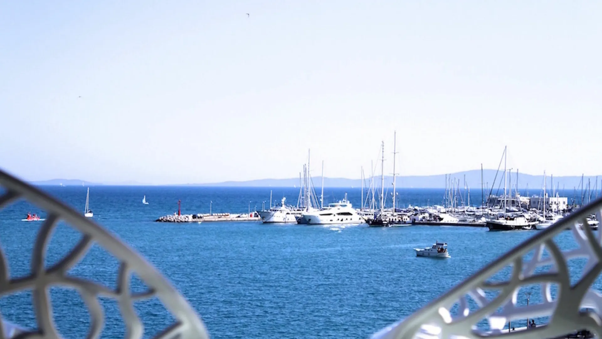 Galeria Valeria Seaside Downtown - Mag Quaint & Elegant Boutique Hotels Split