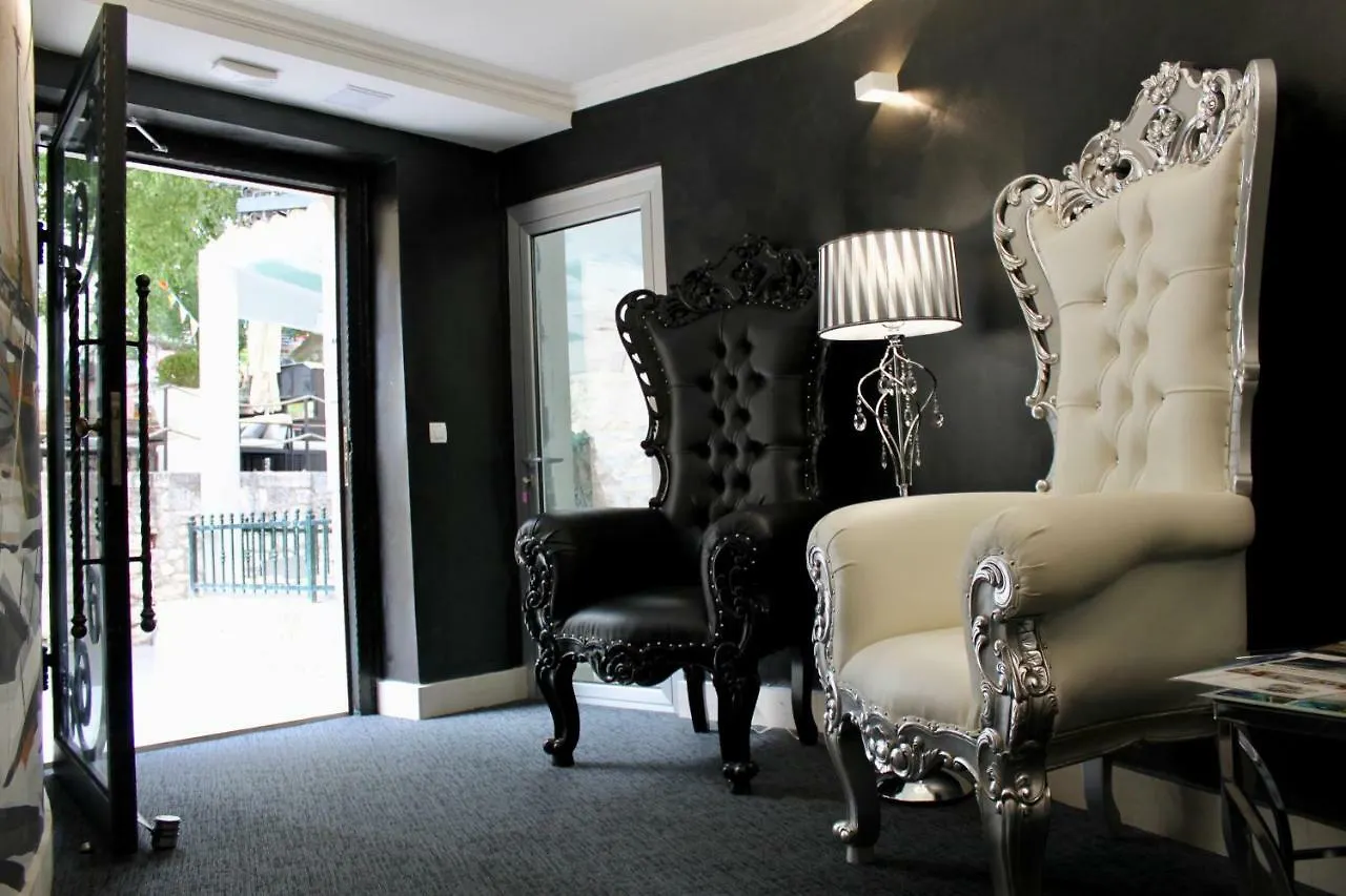 ****  Galeria Valeria Seaside Downtown - Mag Quaint & Elegant Boutique Hotels Split Croacia