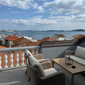 https://apartments-puntamika.hotelinzadar.com