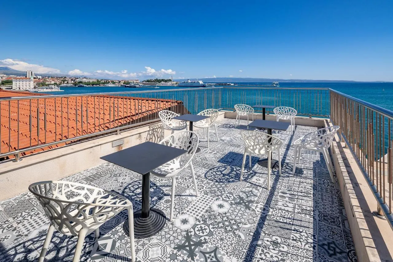 Galeria Valeria Seaside Downtown - Mag Quaint & Elegant Boutique Hotels Split Croatie